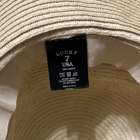 Lucky 7 sun hat - Picture 3 of 3